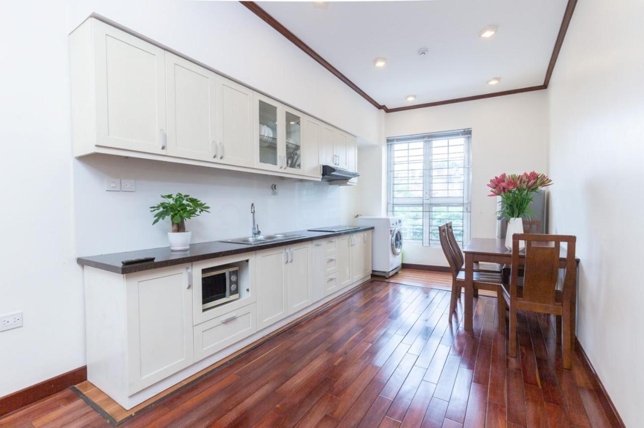 Nine Housing Truc Bach Aparthotel Hanoi Bagian luar foto
